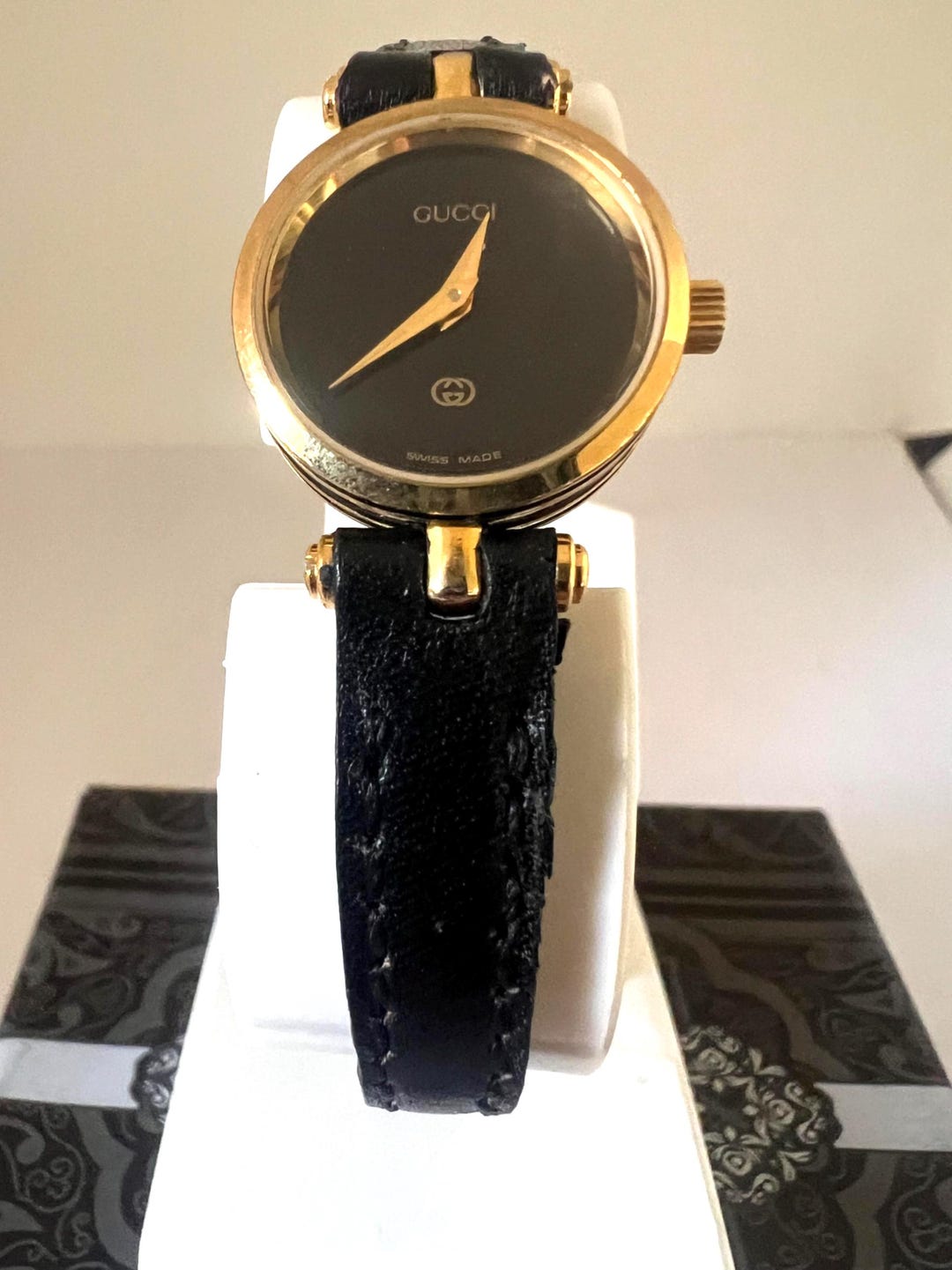Vintage Gucci Quartz Watch Lady Black Dial Watch - Etsy