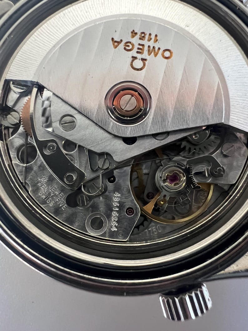 Vintage Watch Omega Seamaster Professional Chronometer 300m/1000 Ref ...