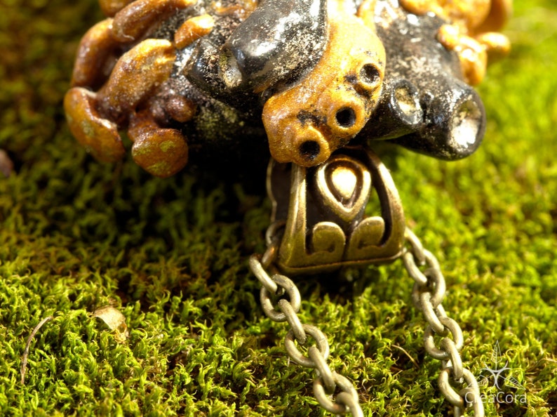 witch Wicca Magical heart anatomically black gold with mushrooms modeled from polymer clay link necklace bronze for forest elves cosplay elves