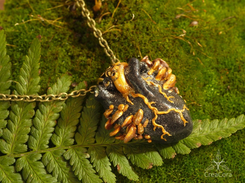 witch Wicca Magical heart anatomically black gold with mushrooms modeled from polymer clay link necklace bronze for forest elves cosplay elves