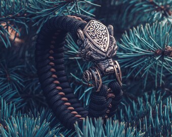 Brown Bear - Paracord bracelet with Exclusive bronze buckle