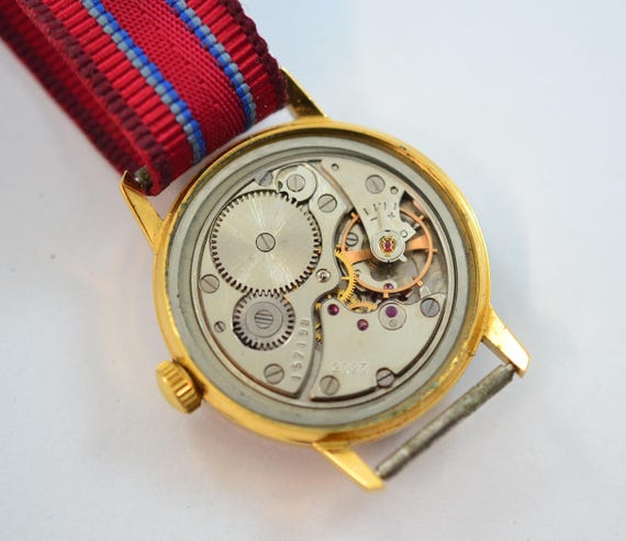 Orologio sovietico WOSTOK vintage anni '70, orologi meccanici URSS