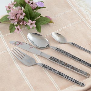 Vtg Set of 24 pcs. Tablespoons, forks, knives & spoons for coffee/tea Stainless Steel Flatware Mexicaly Rose by INTERPUR Japan. Original box