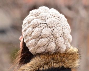 Winter beret women, crochet hat, beige beanie women, tam hats winter, French style hat, leaf pattern hat, wool beret, gift girlfriend