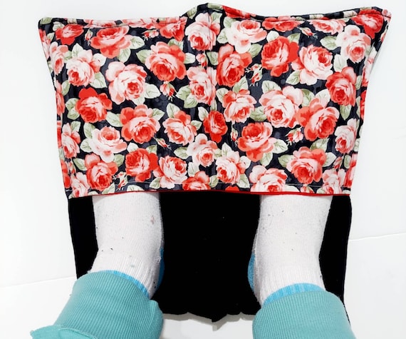 Rice-flax seed therapeutic heating/cooling foot warmers, hand warmer, rice bag, heat pad, cold pack, Roses