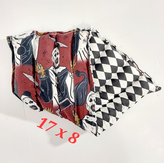 Rice-flax seed therapeutic heating-cooling bag, rice bag, heat pad, cold pack, horror movie, scary, clown, Terrify, Horror
