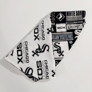 Chicago White Sox, Over the Collar Bandana, Reversible, Dog Collar, Bandana, Dog Bandana, Cat Bandana, Pet Gift