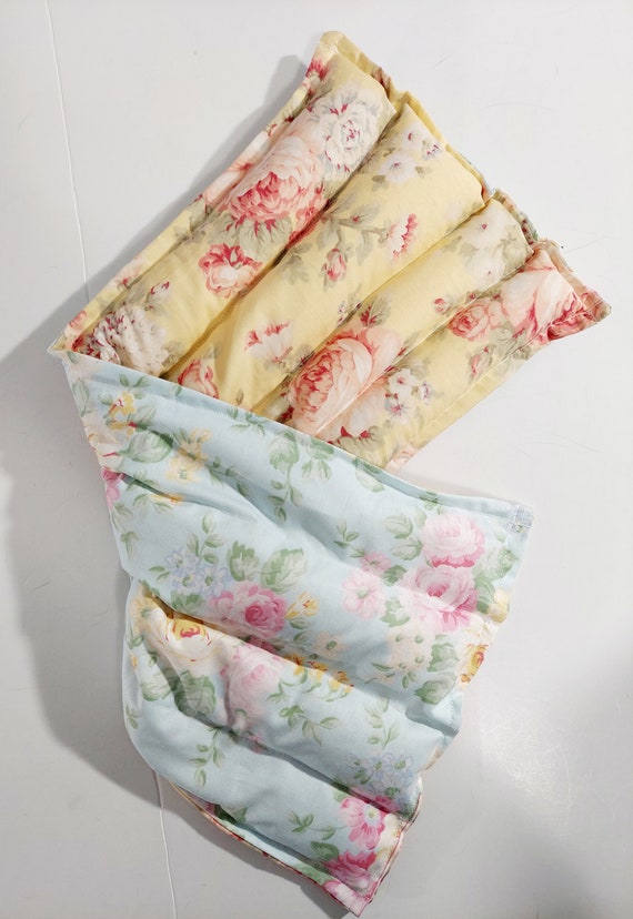 Rice-flax seed therapeutic heating-cooling bag, neck wrap, rice bag, heat pad, cold pack, Roses