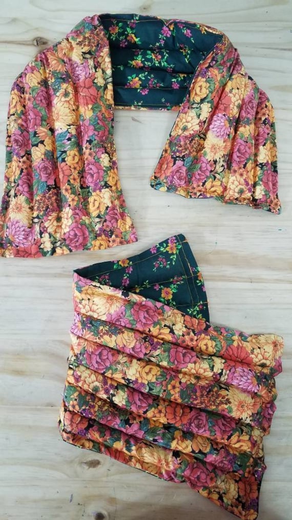 Rice-flax seed therapeutic heating/cooling neck wrap, body pad, heat pad, rice bag, cold pack, flowers