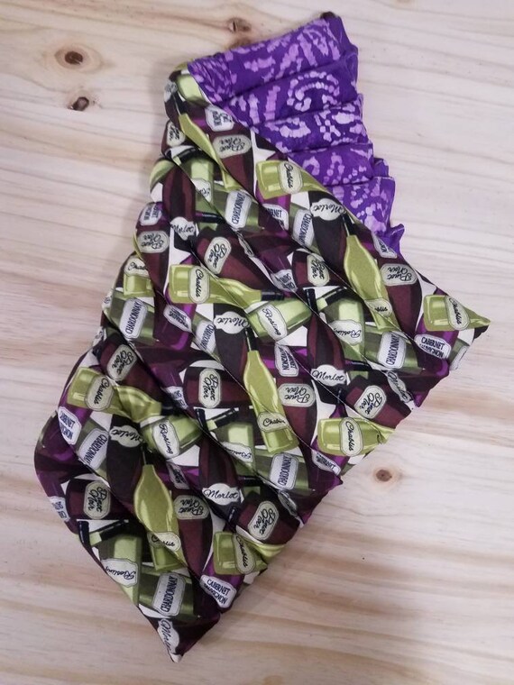 Rice-flax seed therapeutic heating-cooling pad, weighted blanket, rice bag, heat pad, cold pack, wine, watercolor