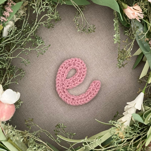 SECRET GARDEN crochet font, lowercase e, crochet letters, crochet alphabet, embroidery, crochet, crochet words, crochet applique, letters