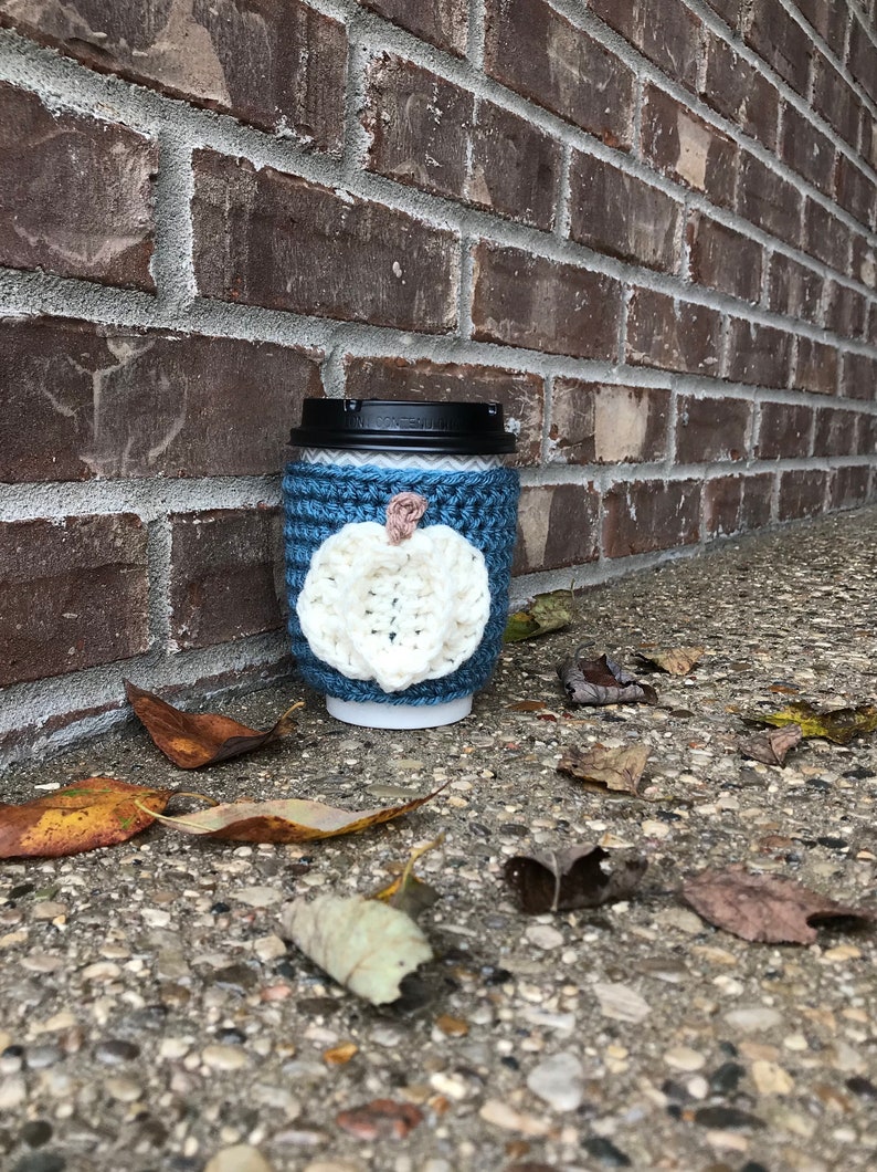 Pumpkin coffee cozy crochet pattern, crochet pattern, crochet coffee cozy, pumpkin coffee cozy, fall coffee cozy, fall crochet coffee cozy image 3