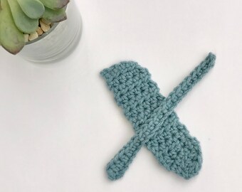 ANGELS & RAINBOWS font crochet letter x pattern, crochet letter pattern, crochet alphabet, crochet letter, crochet letter appliqué, monogram