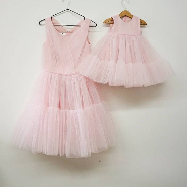 Mommy and me dresses, light rose matching outfit, soft pink family look, mother and daughter dresses, 1st birthday, first birthday party