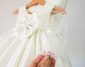 Welche Kriterien es bei dem Kaufen die Baby kleider hochzeit zu beachten gibt