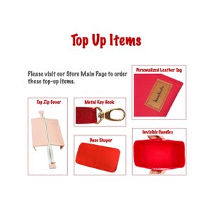Pu&ograve; includere: Una collezione di accessori per borse etichettata Top Up Items, che include una copertura superiore con cerniera rosa chiaro, una base in feltro rosso, un cinturino in feltro rosso con gancio in metallo dorato, un interno in feltro rosso e un'etichetta in pelle.