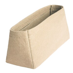 Op de afbeelding: Beige feltas inzet met &eacute;&eacute;n vak. De inzet is ontworpen om in een handtas te passen om de inhoud te helpen organiseren.