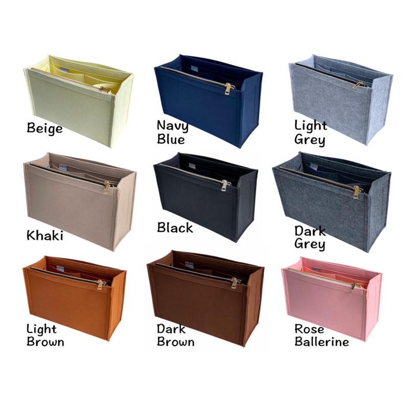 Op de afbeelding: Een collectie vilten handtassen organizers in diverse kleuren, waaronder beige, marineblauw, lichtgrijs, kaki, zwart, donkergrijs, lichtbruin, donkerbruin en roze ballerina. Elke organizer heeft een ritssluiting en meerdere compartimenten.