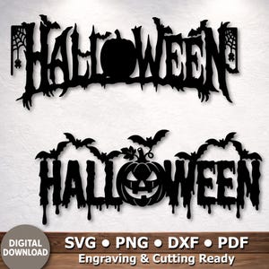 Puede incluir: Dos letreros decorativos negros con la palabra HALLOWEEN en una fuente estilizada y goteante. El diseño superior incluye una silueta de calabaza y telarañas. El diseño inferior presenta una calabaza tallada y siluetas de murciélagos.