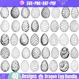 Op de afbeelding: Een verzameling van 40 draken-ei ontwerpen in zwart en wit. De eieren variëren in textuur en detail, sommige met ingewikkelde patronen en drakenillustraties. De tekst luidt "SVG PNG DXF PDF" bovenaan en "40 Designs Dragon Egg Bundle" onderaan.