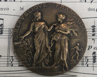 Zeldzame grote antieke Franse art nouveau bronzen medaille Republique Francaise ondertekend Dubois c1920