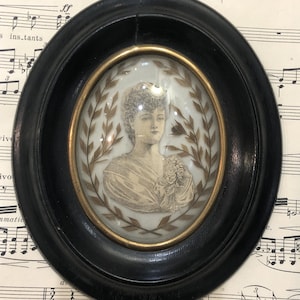 Rare Antique French Mourning Hair Art Domed Glass Wooden Frame Woman c1880