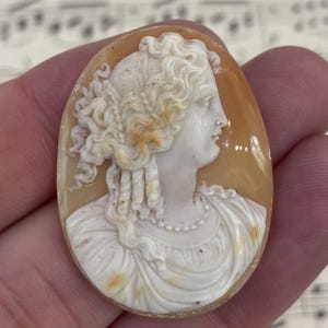 Rare Antique Italian Carved Shell Cameo Mythology Roman Goddess c1900
