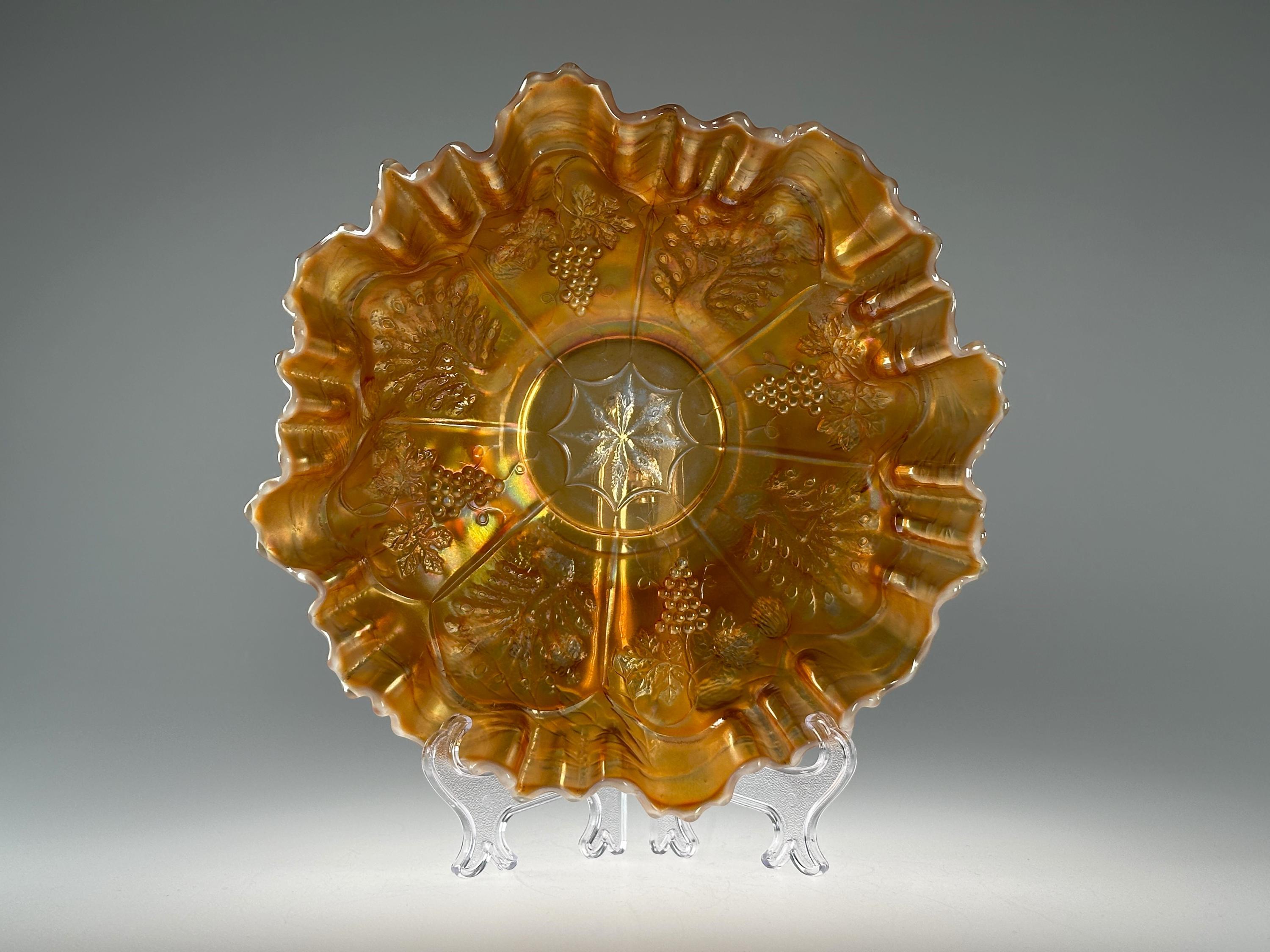 ガラスプレート　アンティーク　アメリカ　フェントン 希少芸術品！50s〜 アメリカアンティークFenton深緑フェントンガラス