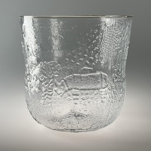 Finnish 6&quot; Glass Bowl or Vase - Nuutajärvi &#39;Fauna&#39; by Oiva Toikka - ca. 1970