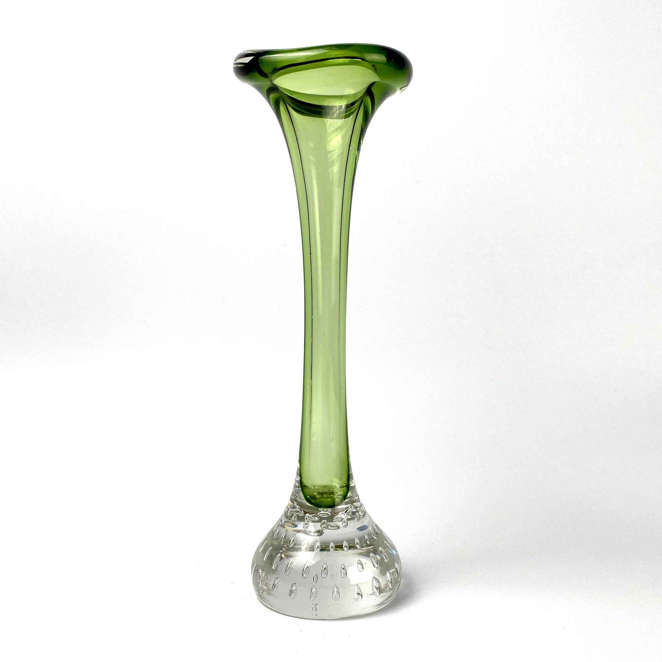 Swedish Mid-century 'bone' Vase - Aseda Glasbruk - Ca. 1950s