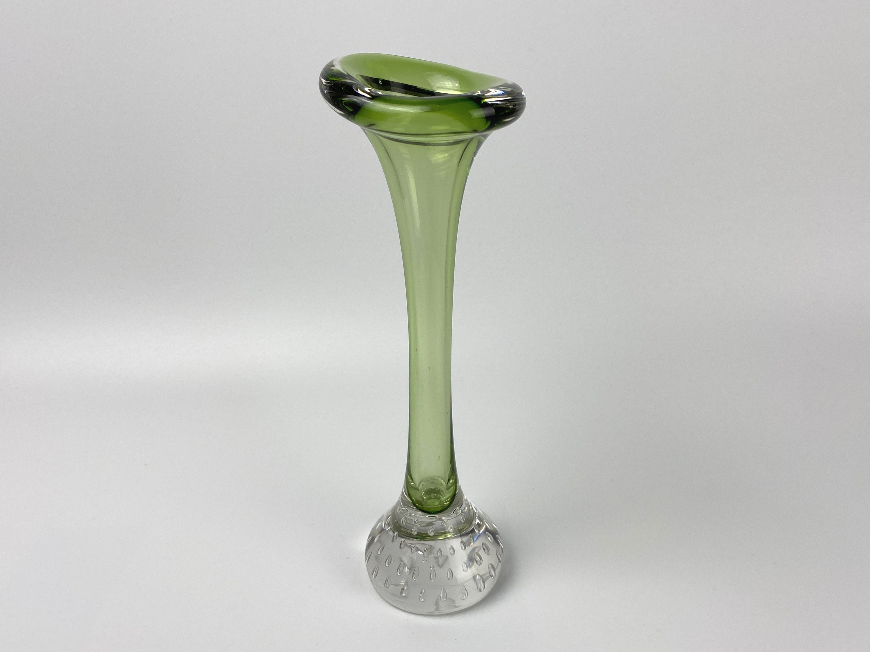 Swedish Mid-century 'bone' Vase - Aseda Glasbruk - Ca. 1950s