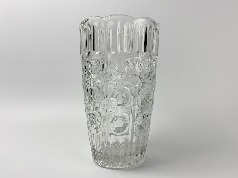 VIntage 9" Italian Glass Vase - Co.Vetro SPA 'Iris' - ca. 1970s to 1980s image 10