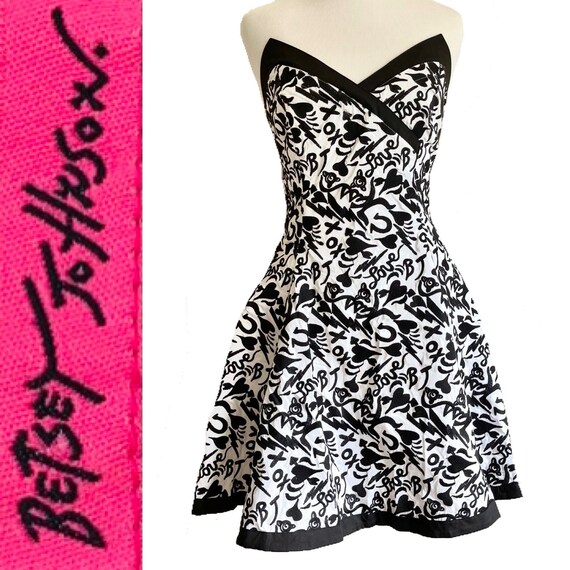 NWT Vintage Betsey Johnson XOX, Love BJ Doodle Embroidered Dress Size 4 - Etsy NWT Vintage Betsey Johnson XOX, Love BJ Doodle Embroidered Dress Size 4 - Etsy