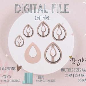 May include: Digital download of a teardrop-shaped earring design in .stl format. The image shows two versions of the design: thick and thin, with different cutting edge thicknesses. The design is available in multiple sizes: 20 mm, 25.4 mm, 31.7 mm, 38.1 mm, and 50 mm.