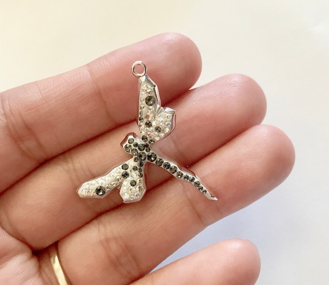 Dragonfly pendant with swarovski sale