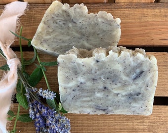 Peppermint Lavender Soap- Peppermint Lavender Bar Soap- made with beeswax and honey - Palm Free Soap