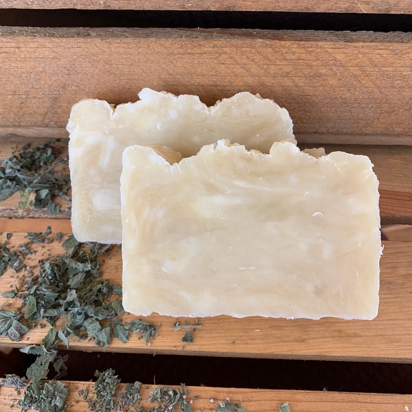 Peppermint & Eucalyptus Soap- Moisturizing Bar Soap with Beeswax and Honey- Refreshing Soap- Palm Free Soap