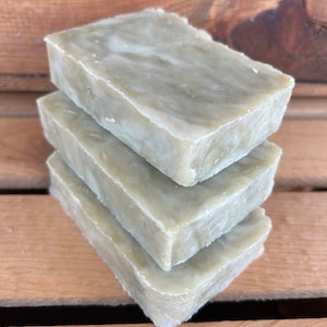 Sandalwood Bar Soap- Sandalwood Soap- Sandalwood Shaving Soap- Beeswax and Honey Soap- Shaving Soap - Palm Free Soap
