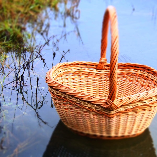 Wicker Basket, Willow Basket, Basket With Handle, Country Basket, Picnic Basket, Grocery Basket, Market Basket, Handwoven Basket, Classic