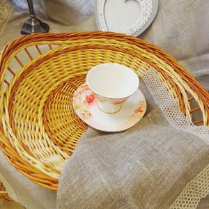 Serving tray, Wicker basket, Bread basket, Woven baskets, Rustic basket, Mothers day gift, Gift for her, Wicker tray, Round tray, Fruit tray