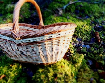 Woven wicker basket, mothers day gift, oval basket, flower girl basket, rustic interior, white, wicker basket, serving tray, Photo Props