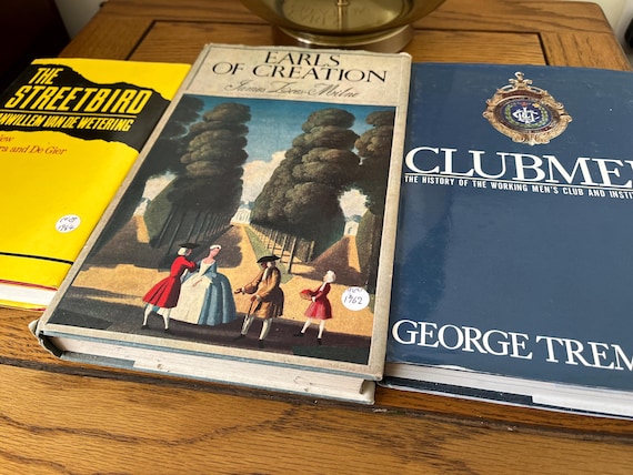 1st Edition Vintage Book Collection, The Streetbird 1984, Earls Of Creation 1962, Clubmen 1977.