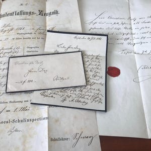 Cartas y documentos alemanes antiguos de la década de 1860.