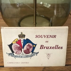 Souvenir De Bruxelles WW1 Period Postcard Pack.