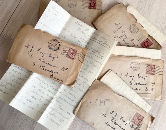 Collection Of 1930s Personel Letters In Envelopes.
