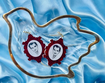 Vincent Price Earrings, Vincent price cameo acrylic earrings