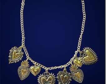 ゴールドチャームネックレス：チャンキーハートネックレス - Etsy 日本