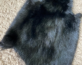 Muskrat Pelts #1&#39;s Excellent Quality Stretchy Leather Professionally Tanned Fur dyed black Log cabin Decor man cave rustic Wild Country Furs