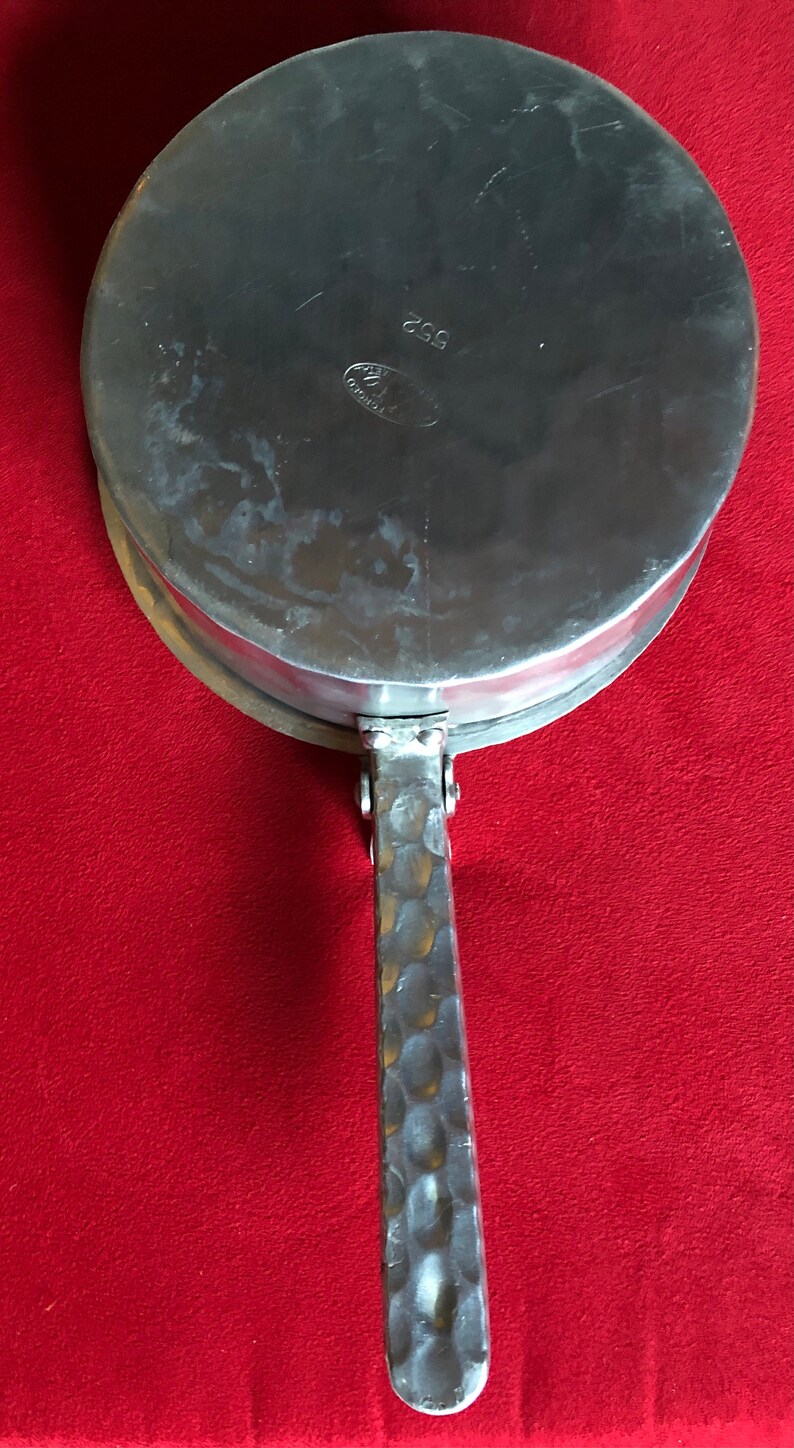 SILENT BUTLER Crumb Catcher MCM Vintage Everlast Metal 552 Aluminum