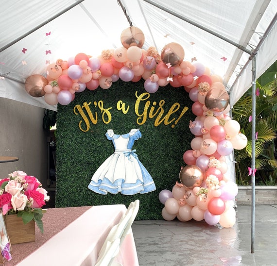 Alice in Wonderland Birthday Baby Shower Theme